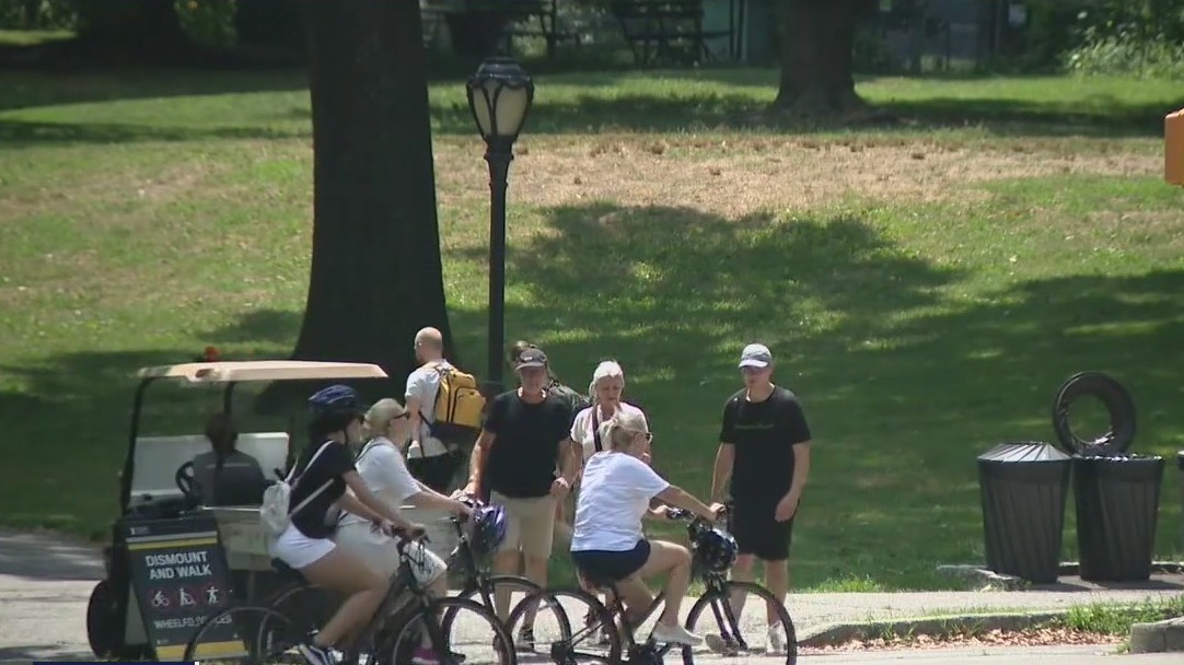 NYC sweats through heat wave