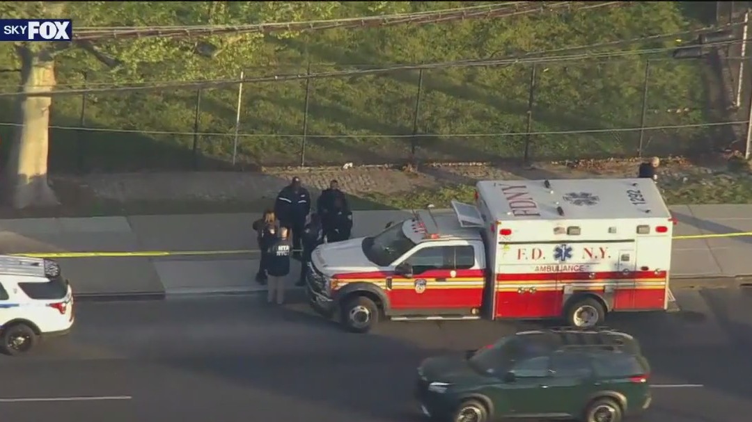 Suspect shoots at MTA bus