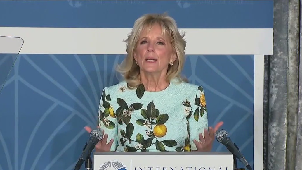 Dr. Jill Biden tests positive for COVID