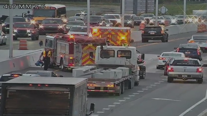Crash causes big backups on State Road 417 in Orlando