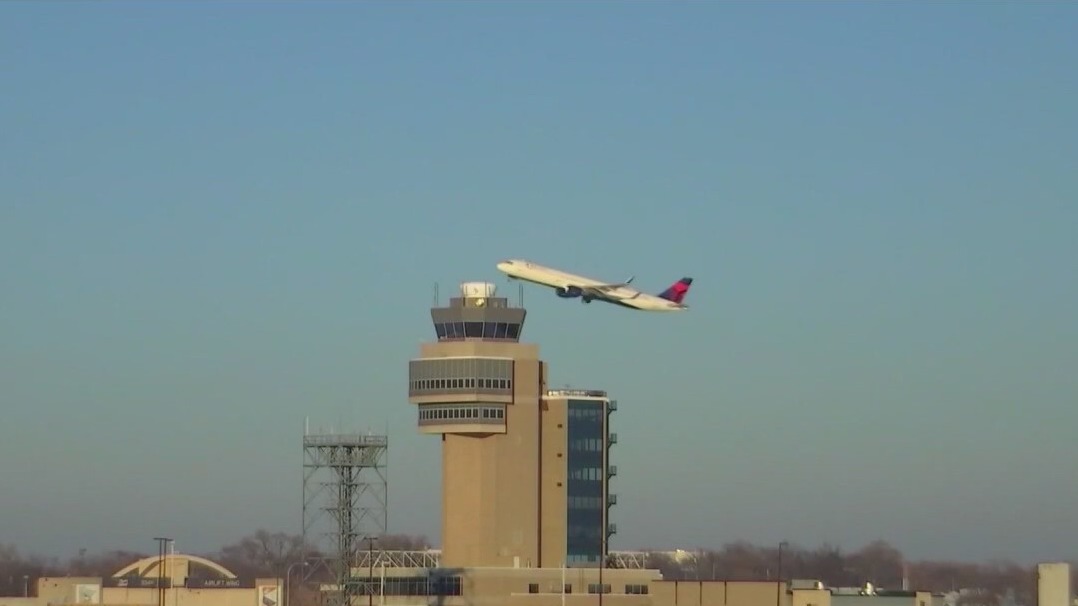 Uptick in Near-Disasters Raises Safety Concerns in FAA Summit