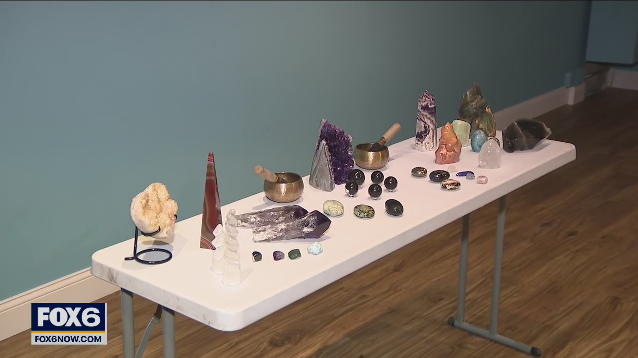 Raise your vibes at Sienna Moon