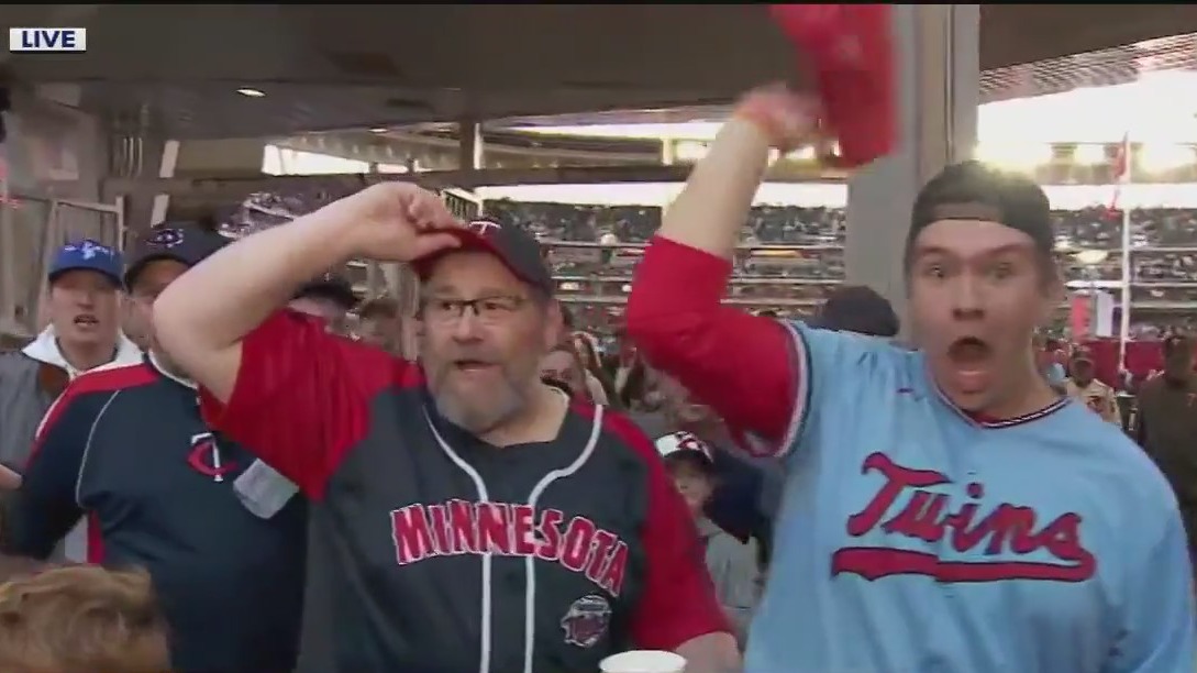 Twins fans gear up for postseason 