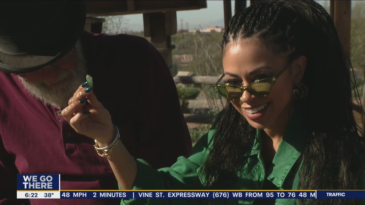 Alex goes searching for green gems, gold at Goldfield Ghost Town in Arizona