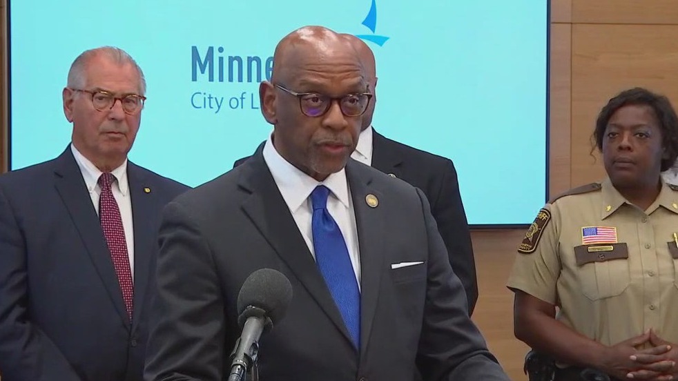 Mpls safety commission retires after 1 year