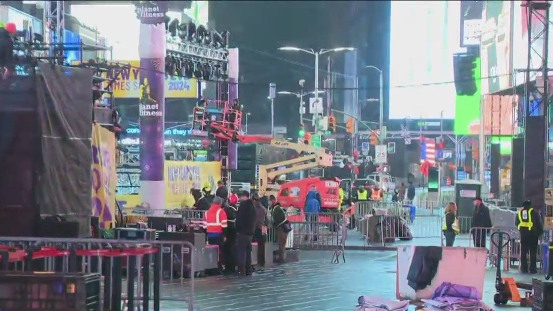 New Year's Eve Times Square preparations