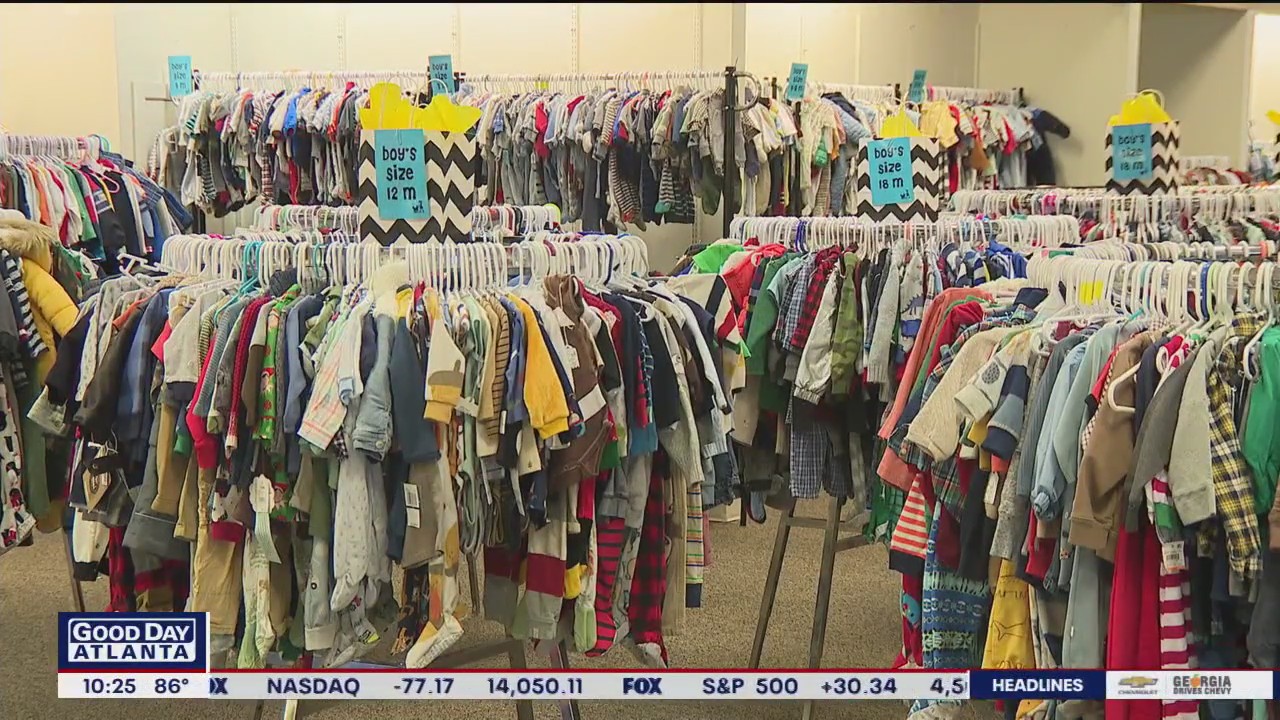 Rhea Lana offers free day for foster families
