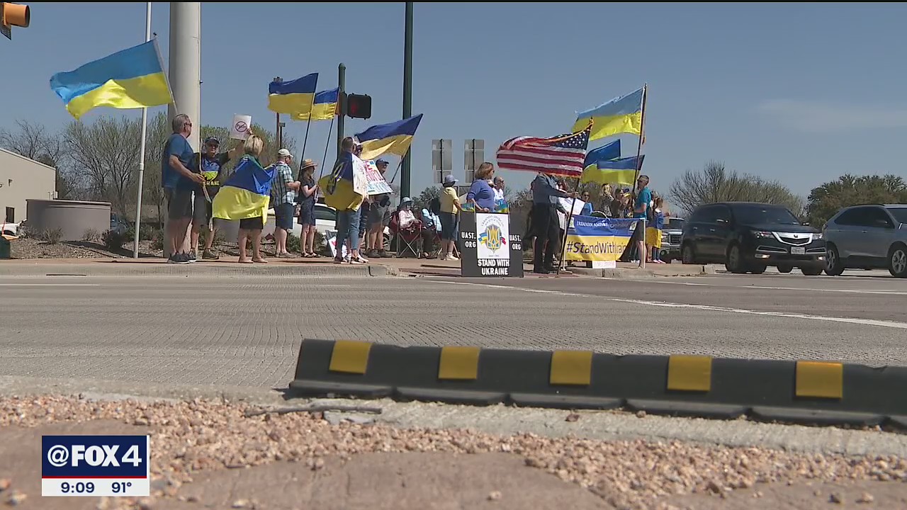 'Stand With Ukraine' rally held in The Colony