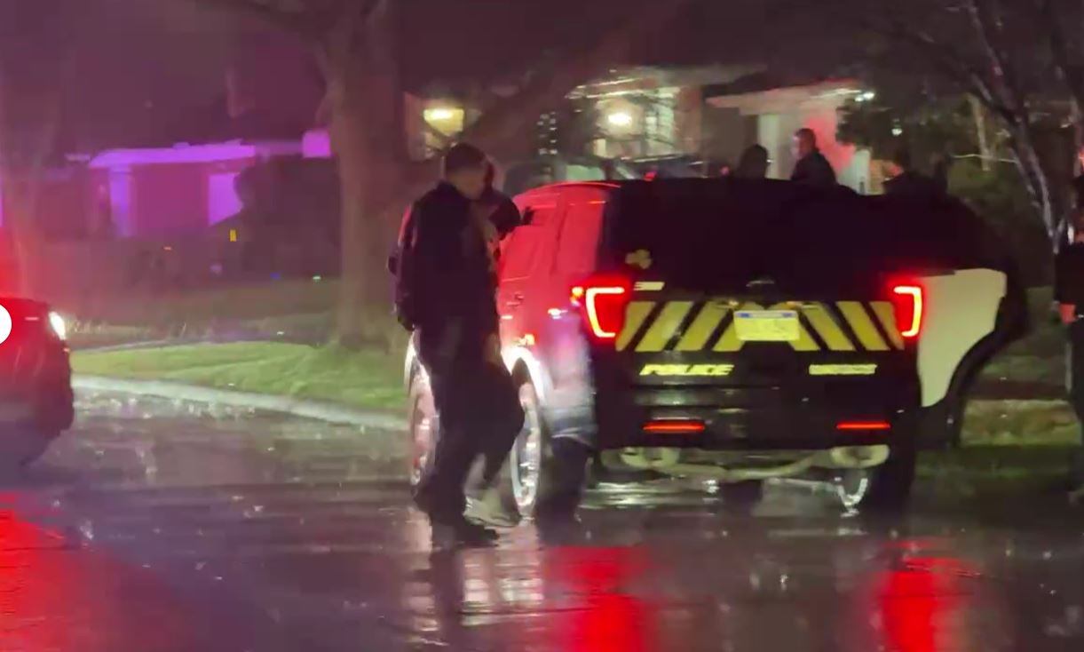 Eastpointe police scene connected to triple shooting