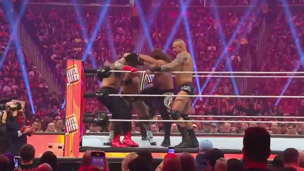 Monday Night Raw at Amalie Arena