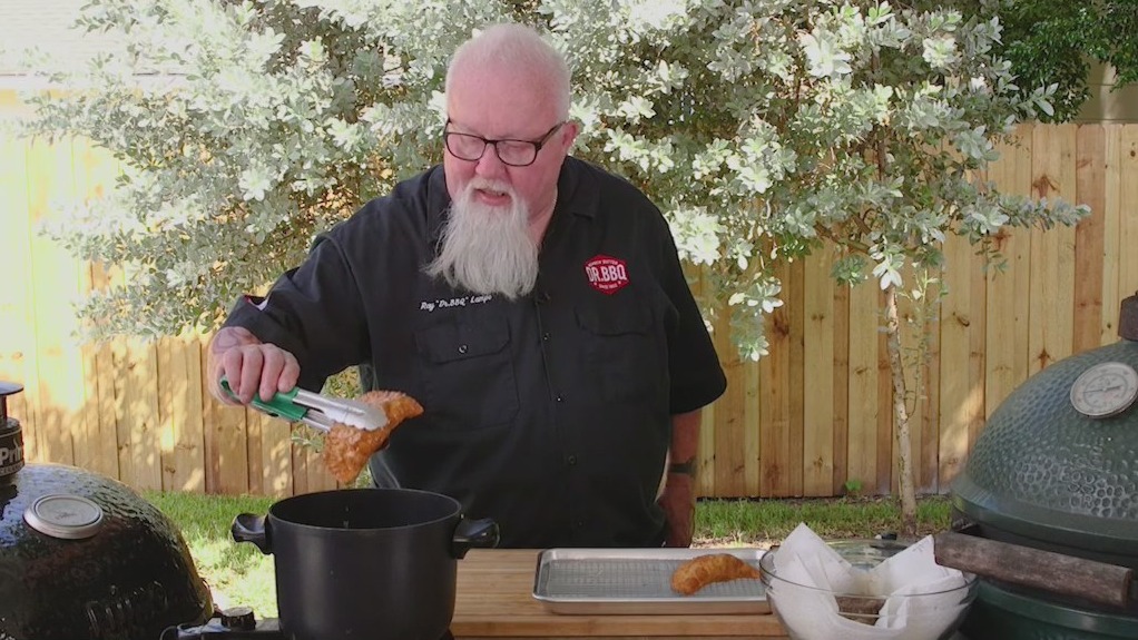 Dr. BBQ's cheesesteak empanadas