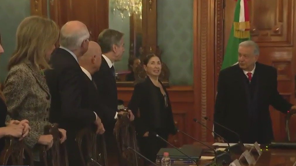 Biden officials meet with Mexican president about border