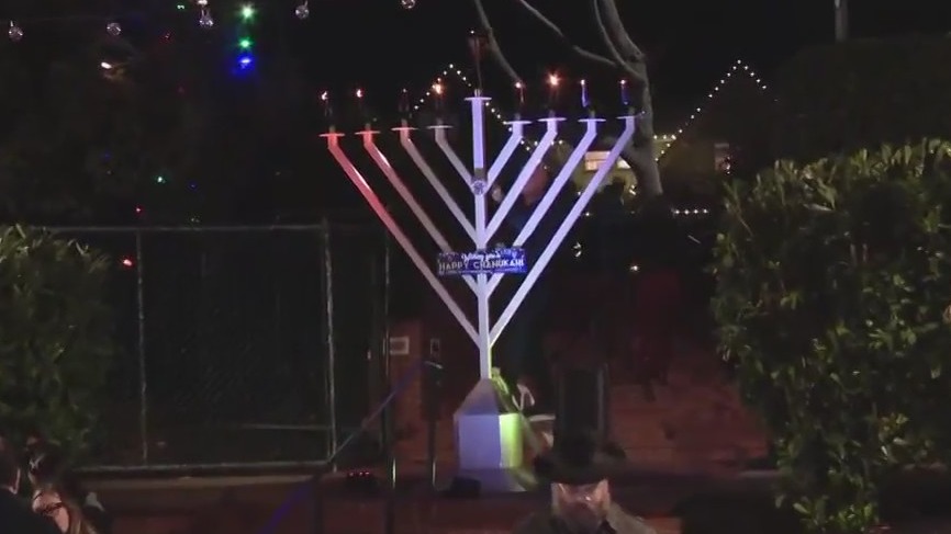 8th night of Hanukkah celebrated despite menorah vandalism in Oakland
