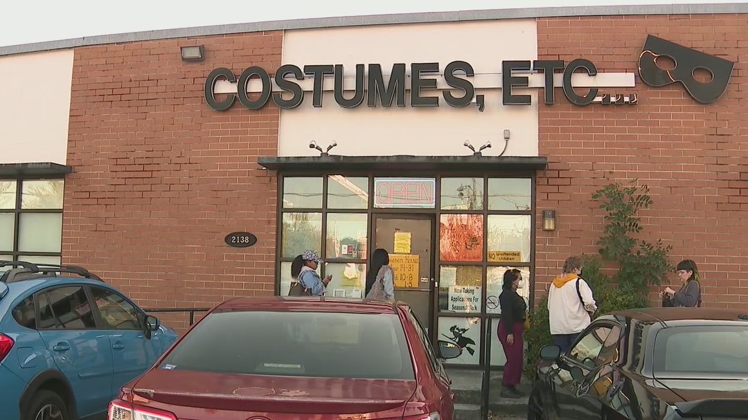 Costumes ETC. announces store closure after 30 years