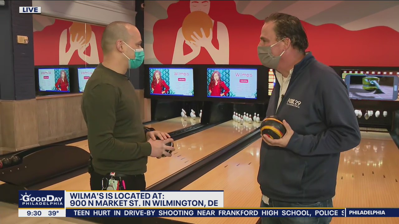 Hank tries Duckpin Bowling in Wilmington