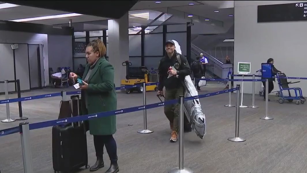 Official kickoff to the holiday travel season begins
