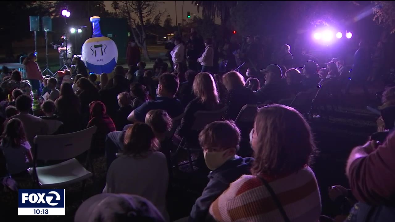 Bay Area celebrates first night of Hanukkah
