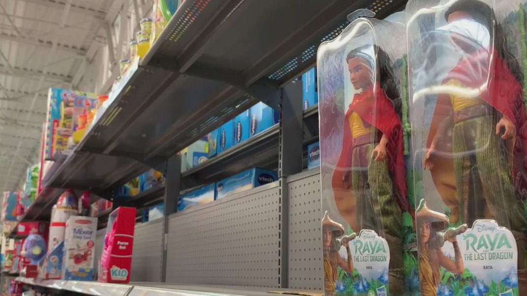 Toy shortage creates real nightmare before Christmas