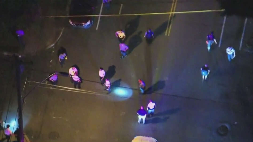 3 Philadelphia officers shot, suspect killed