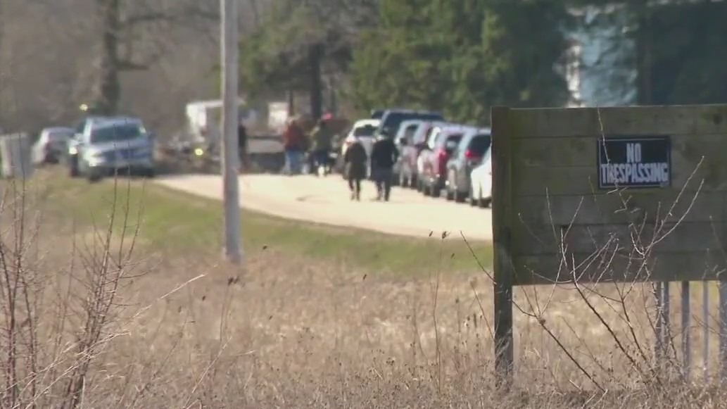 Elijah Vue missing, Avery salvage yard search