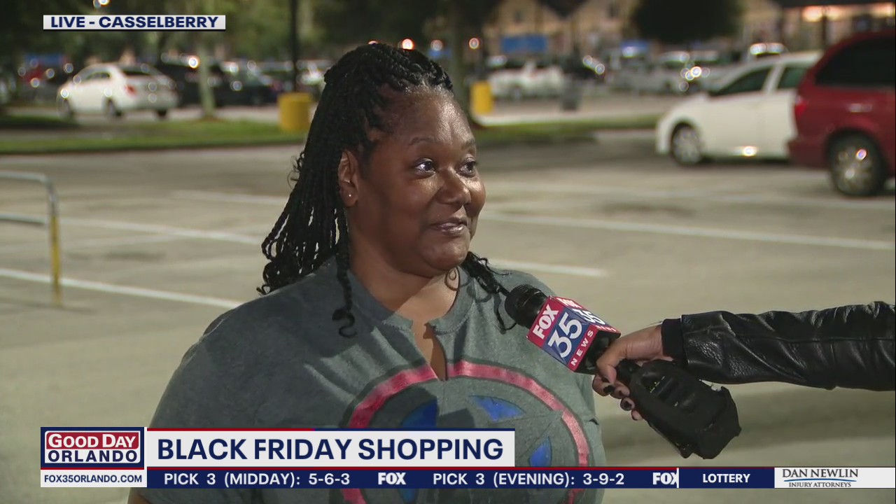 Shoppers wake up early for Black Friday deals