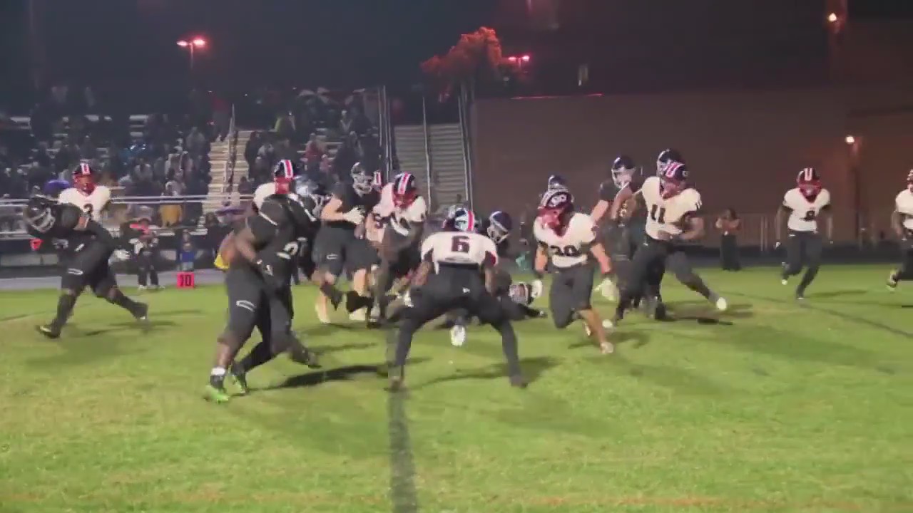 Quince Orchard takes down Northwest 34-21