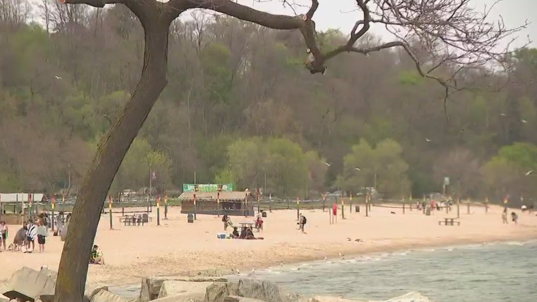 Pneumonia front, Milwaukee temps drop 24 degrees in less than hour