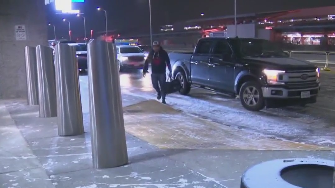 Nearly 100 flights canceled at Austin airport