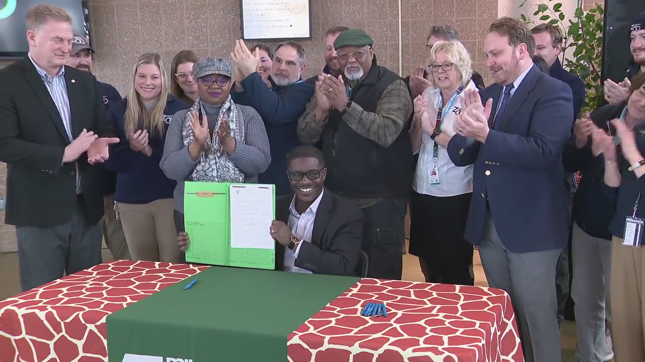 Crowley signs zoo entrance redesign legislation