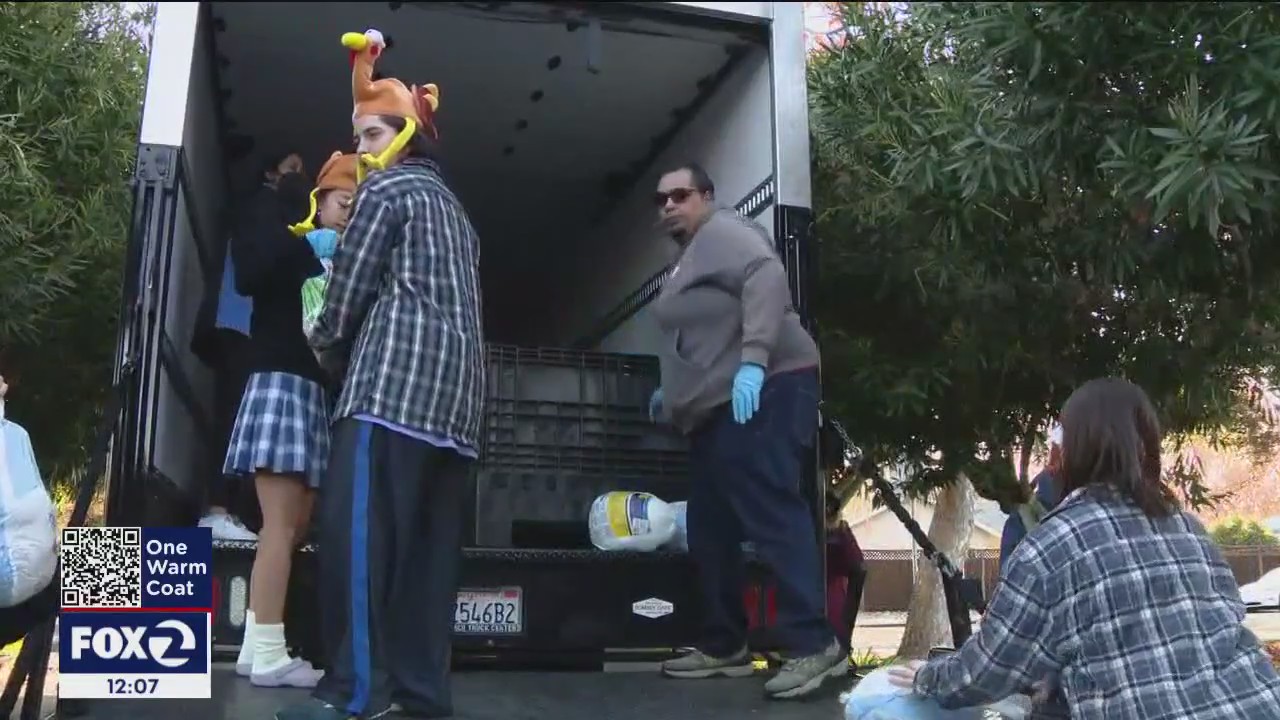 Fans gather in San Jose to watch Mexico take on Poland in World Cup