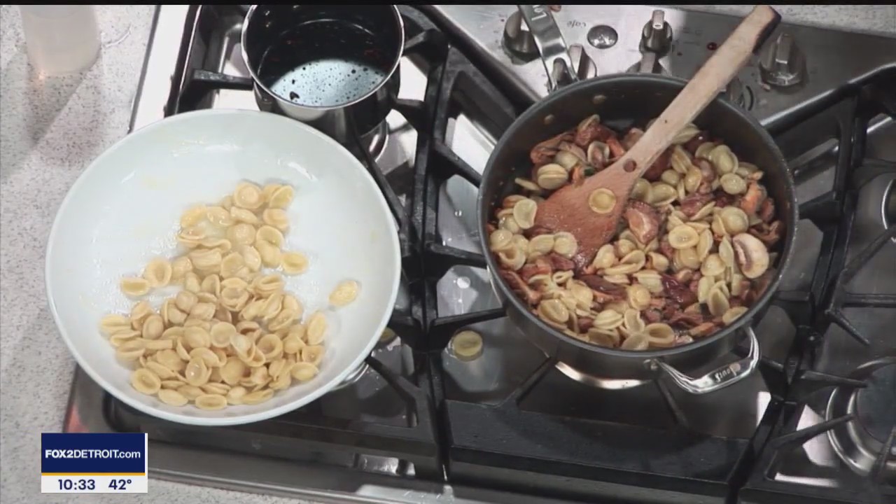 Meatless Monday: Orecchiette Pasta with Cooking with Que