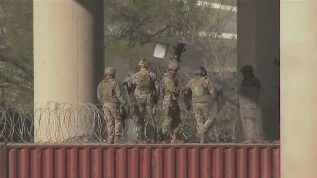 Texas escalating border war with White House