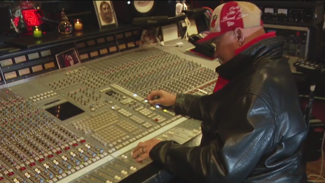 49ers new anthem: Award-winning producer puts new spin on song