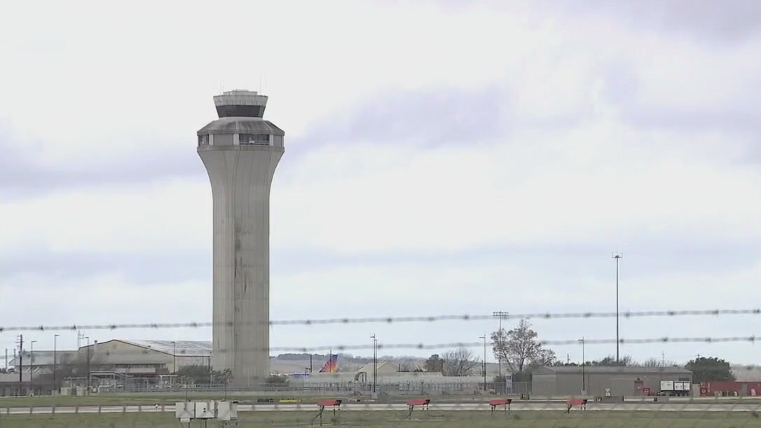 Investigation into near-collision at ABIA