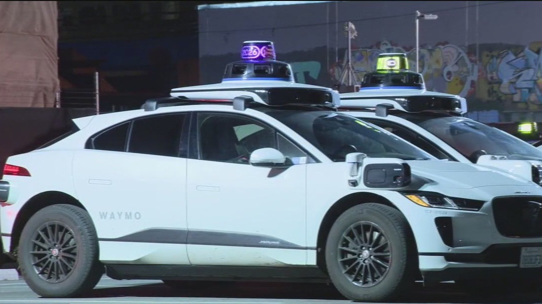 Waymo autonomous vehicle injures San Francisco cyclist