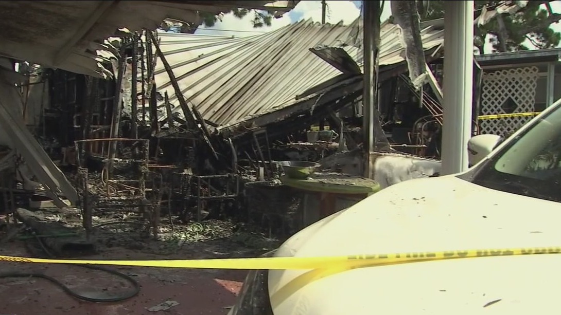 Woman escapes fire thanks to smoke detector