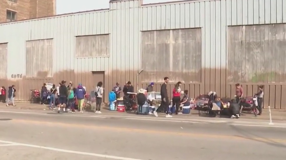 Measles cases hit double digits in Chicago as health officials sound alarm