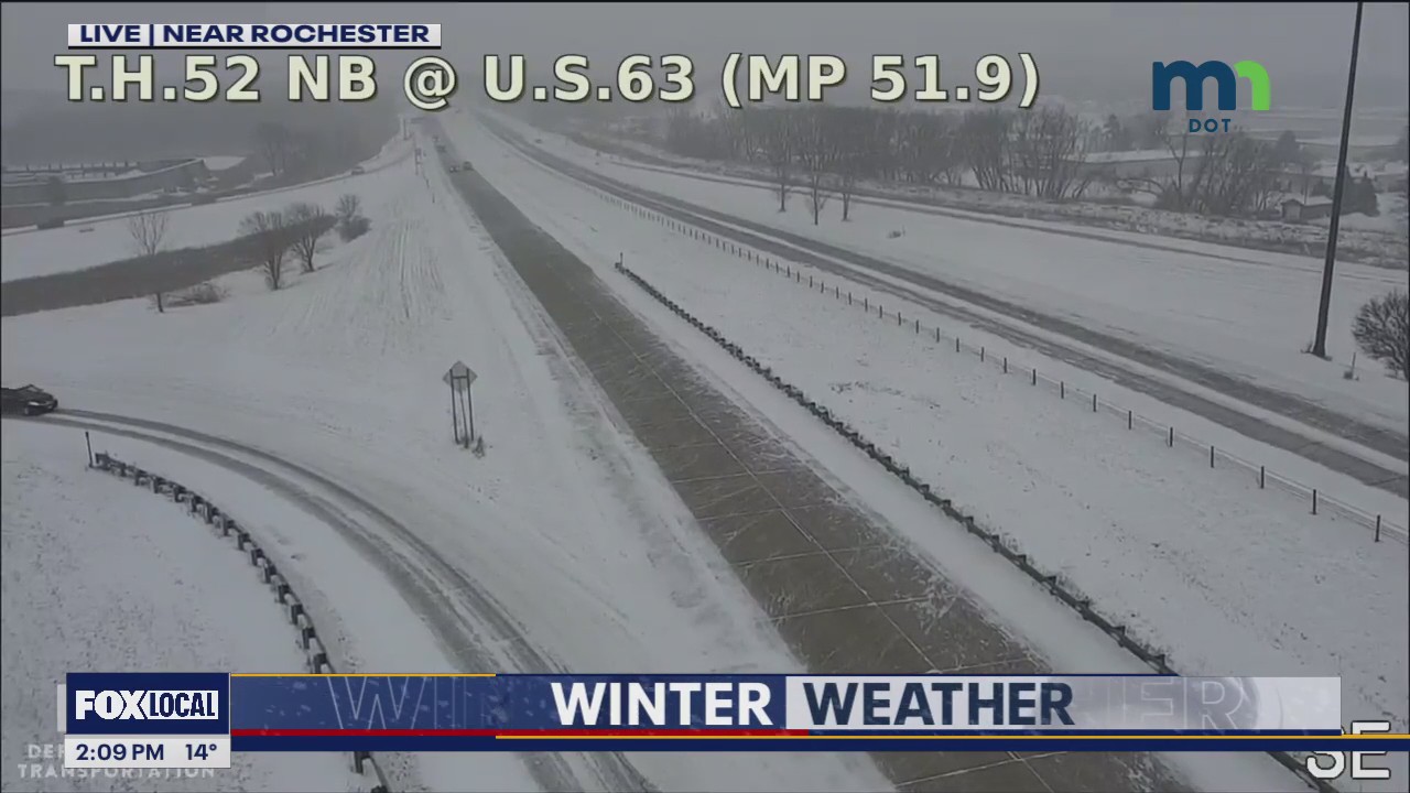 Light snow falling in southern Minnesota