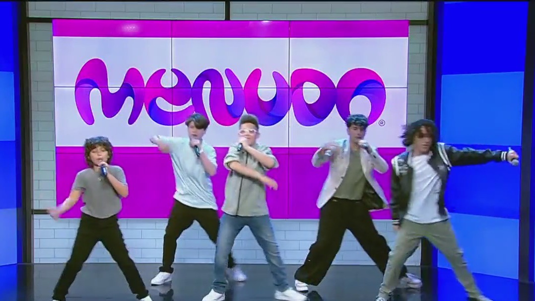 Menudo performs Feelin’ on GDNY