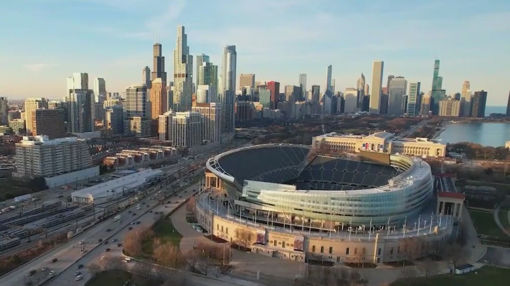 Chicago mayor reacts to Bears' new stadium proposal