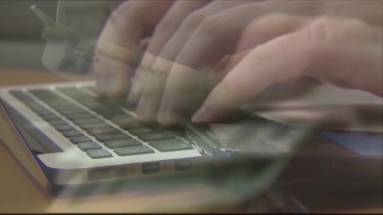 Security experts talk about staying safe during online shopping this holiday season