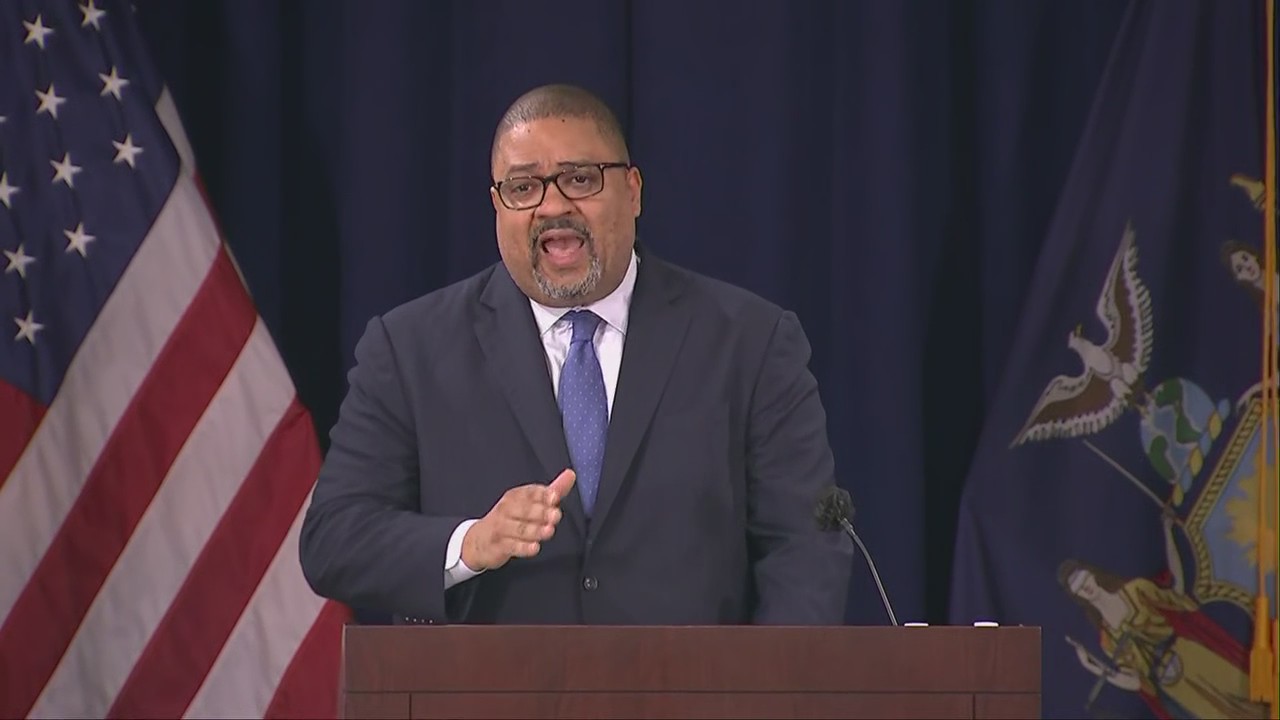 Trump indictment: DA Bragg says Trump paid to cover up crimes