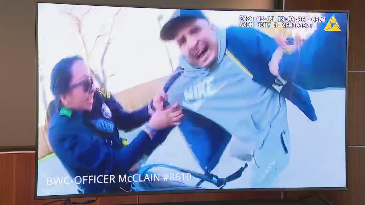 VIDEO: Dallas police body camera video shows shooting that injured suspect