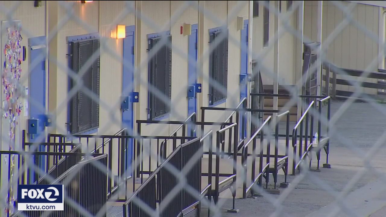 'Our babies should have been in school today:' Oakland teachers on strike