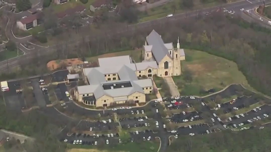 Nashville school shooting: 3 students, 3 adults killed by female suspect, police say