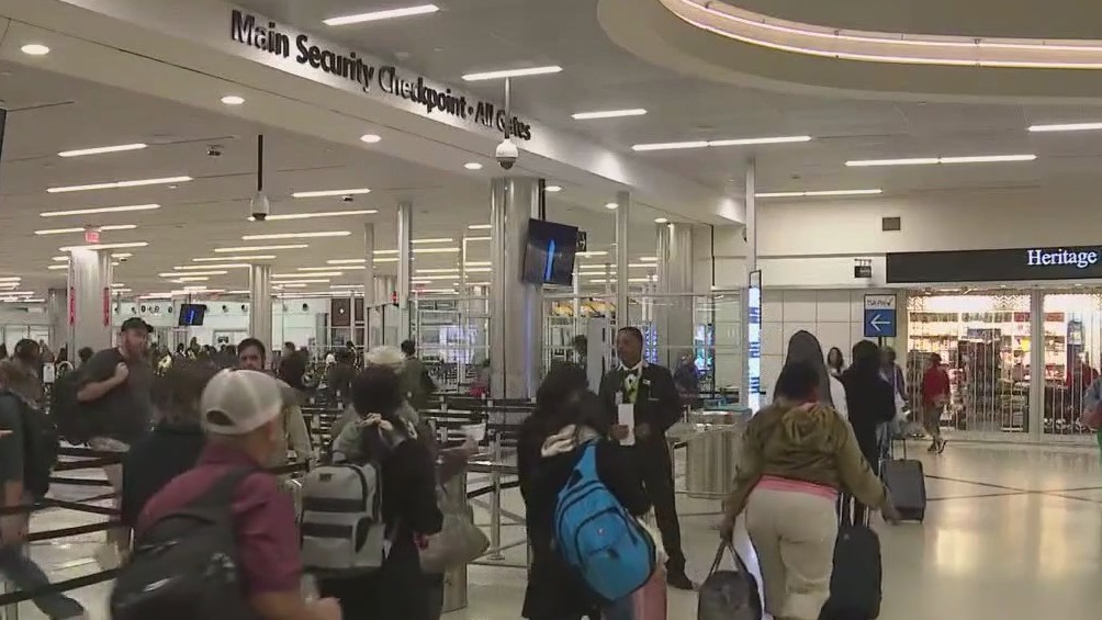 Spring break travel ramps up in Atlanta