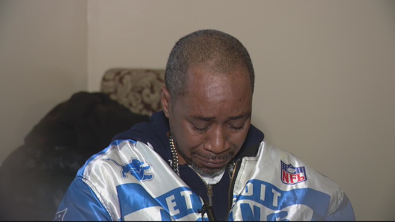 Parents grieving after 18-year-old son killed in Lincoln Park joyride crash