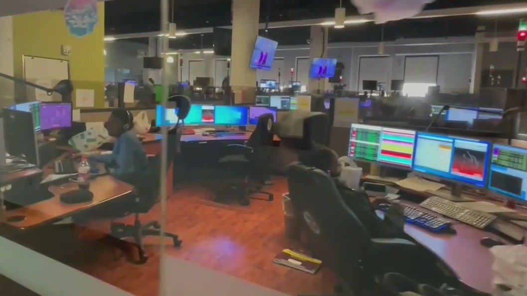 Atlanta 911 call center tour