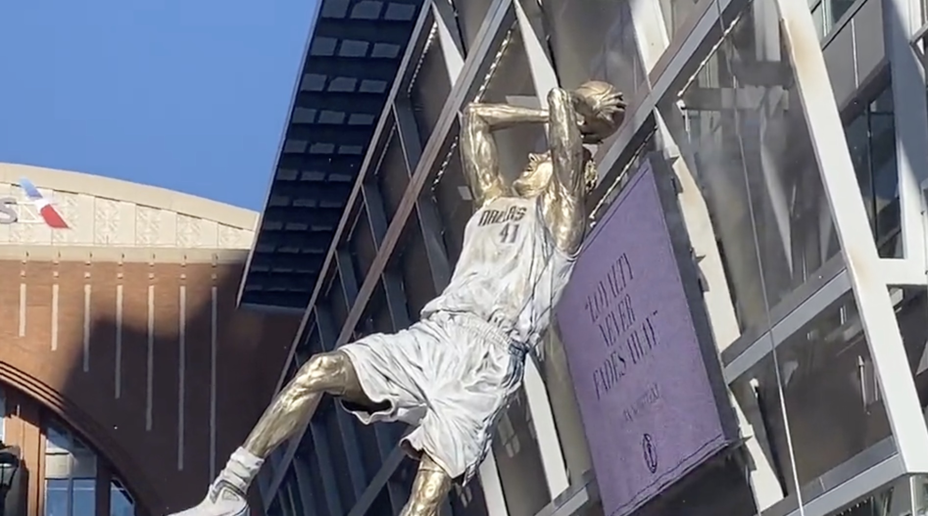 Dirk Nowitzki statue unveiled outside of American Airlines Center