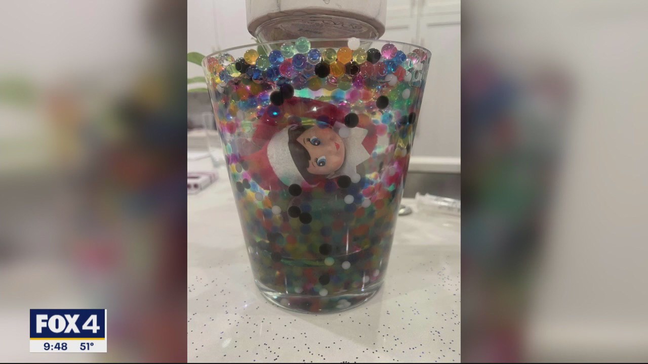 Talkers: Elf on the Shelf, flip fail